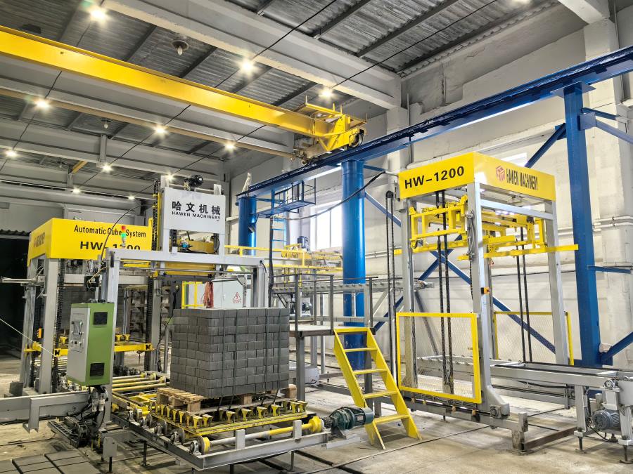 What’s the advantage of using automatic strapping machine for block factory?