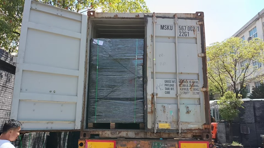 GMT Container Loading.jpg