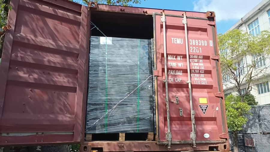 GMT pallet Container Loading.jpg