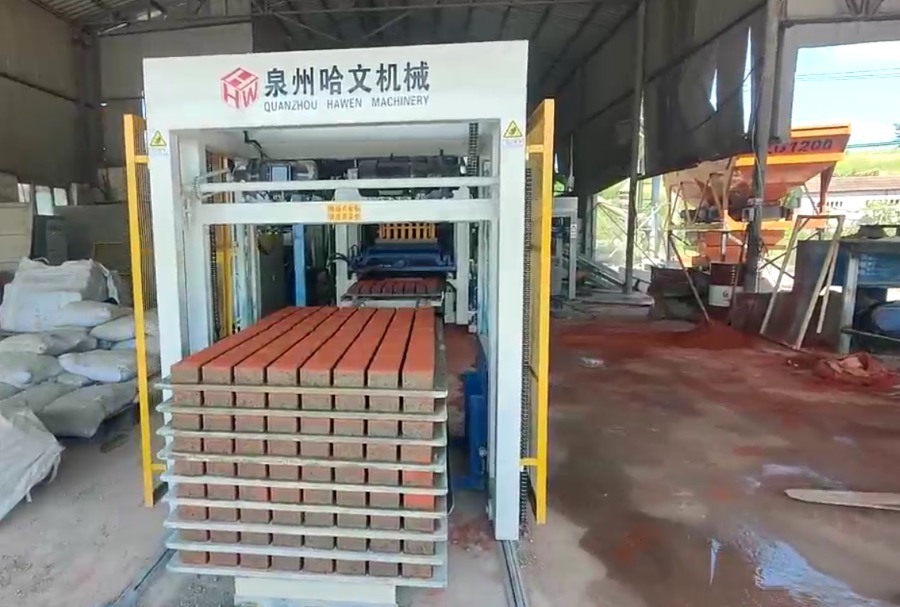 Discover Automatic Paver Machines with HAWEN QT8-15
