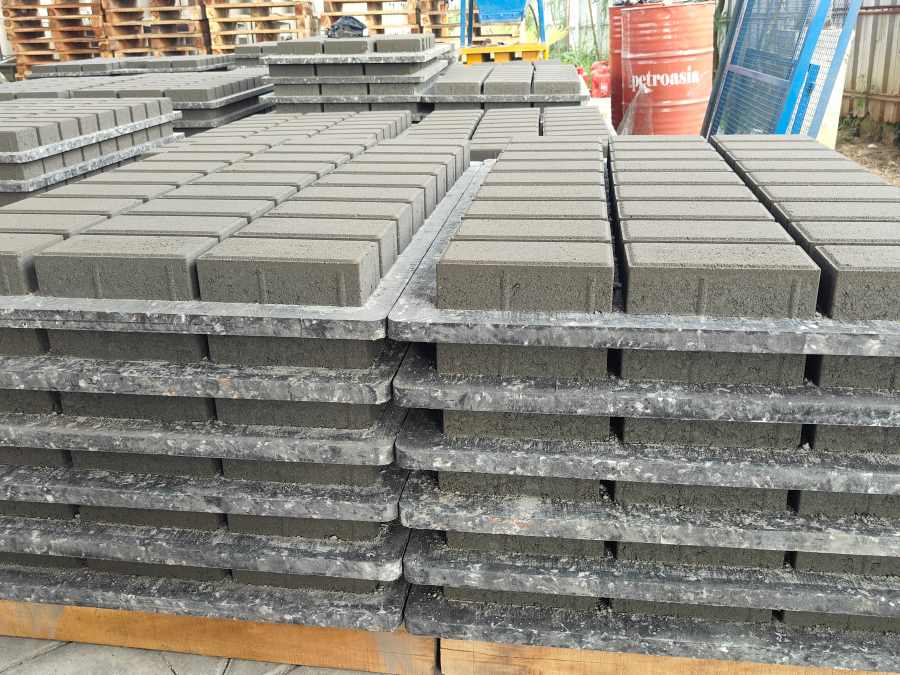 Rectagle paver.jpg