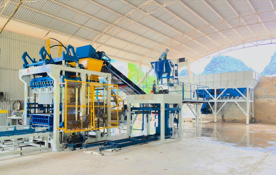 PL1600 batching machine.jpg