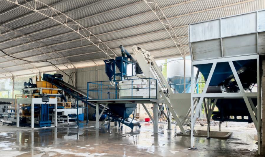 MP1000 planetary concrete mixer.jpg