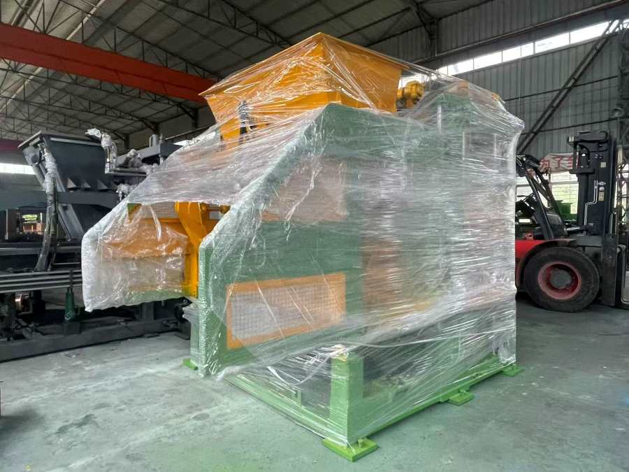 QT12-15 block making machine.jpg