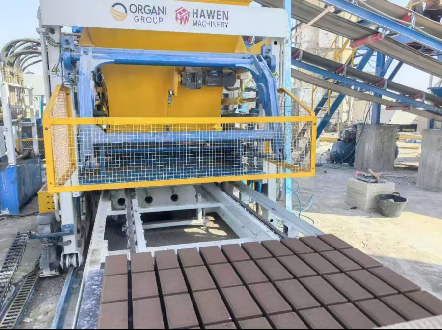 QT12-15 forming system.jpg