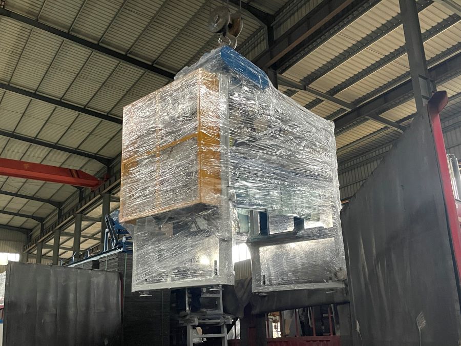 Water spray device.jpg Water spray device.jpg