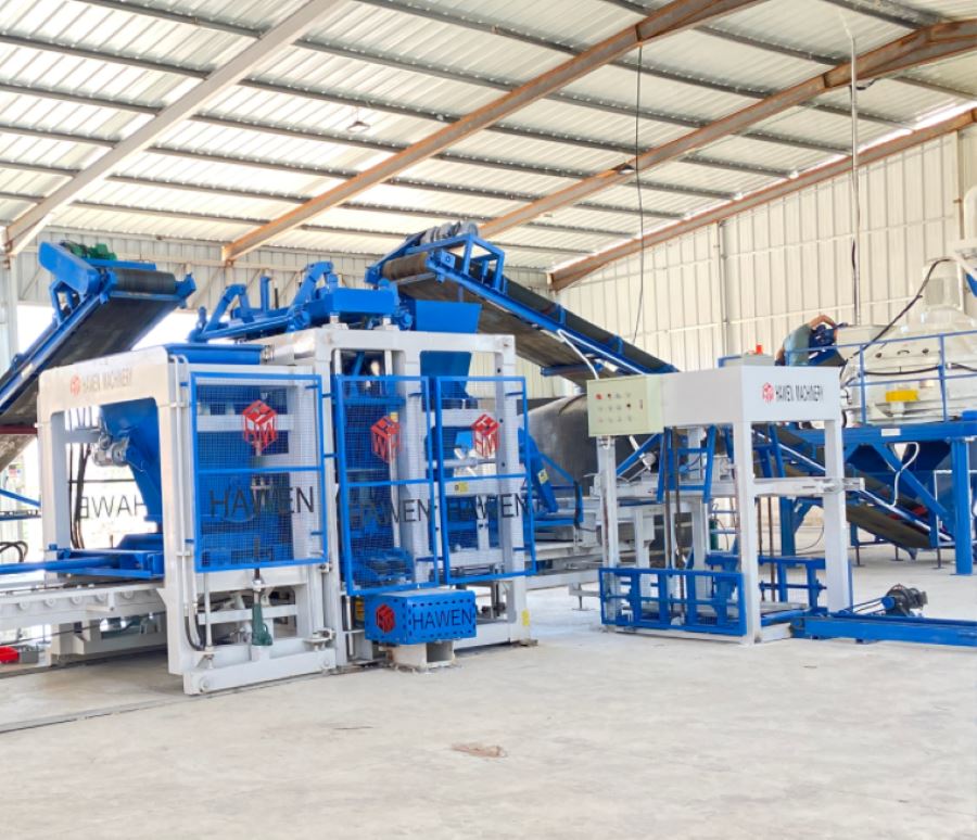 Automatic pallet provider.jpg Automatic pallet provider.jpg