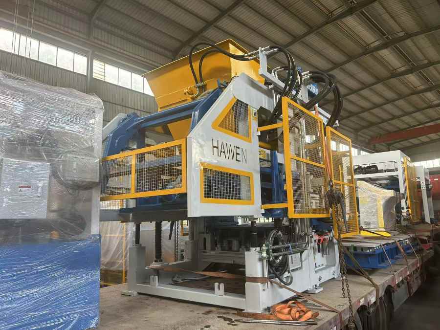 QT10  Block Making Machine .jpg