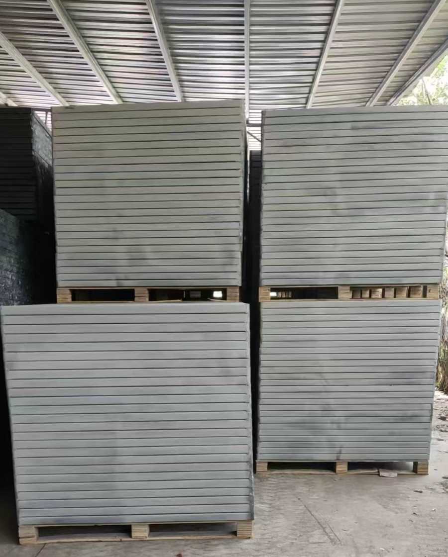 GMT Pallet with U steel.jpg