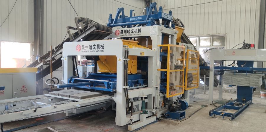 QT7 Automatic Paver Block Making Plant