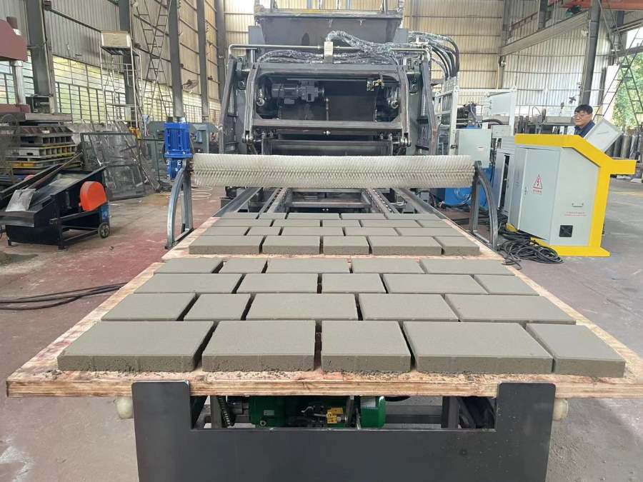 Combination paver mould.jpg Combination paver mould.jpg