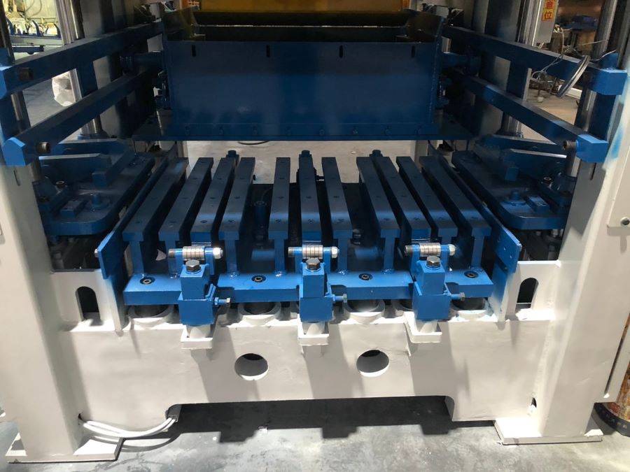 Vibration Table Wear Strips.jpg