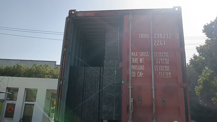 GMT pallet Container Loading.jpg