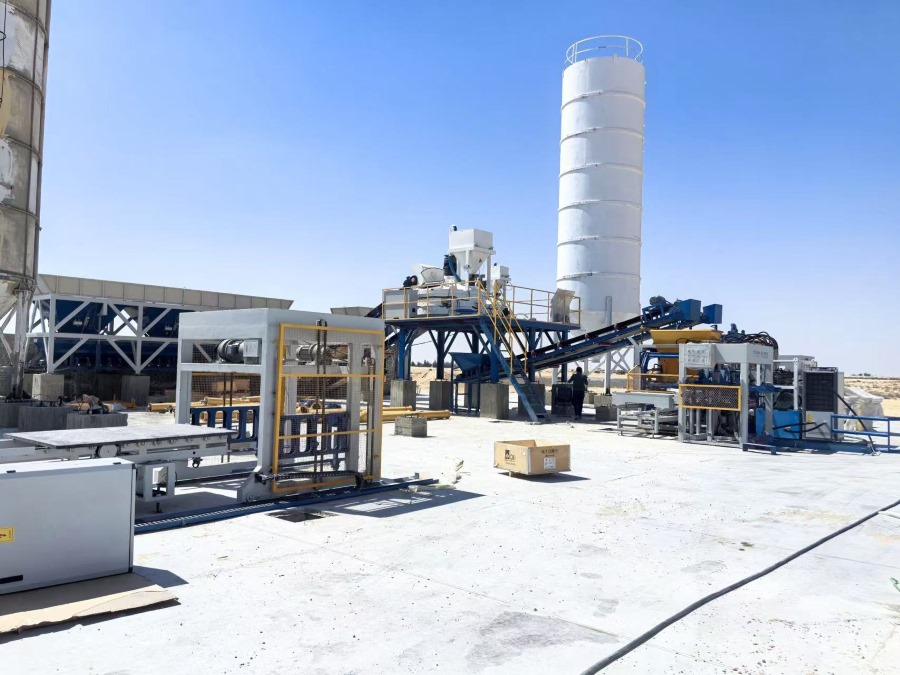 What Components Make Up a Block Machine