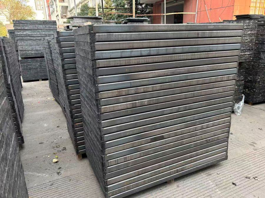 GMT Pallets Covered by “U” Steel.jpg