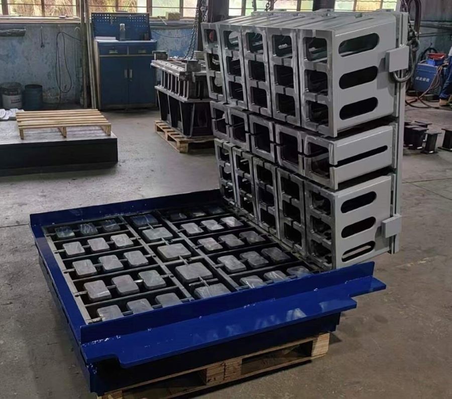 block mould.jpg