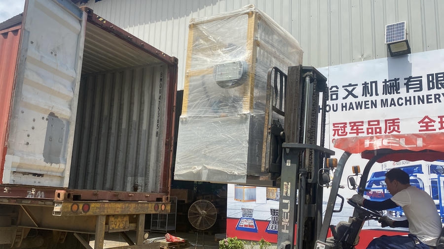 Hydraulic station.jpg